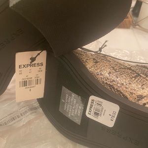 Express boats new!! Leather beautiful